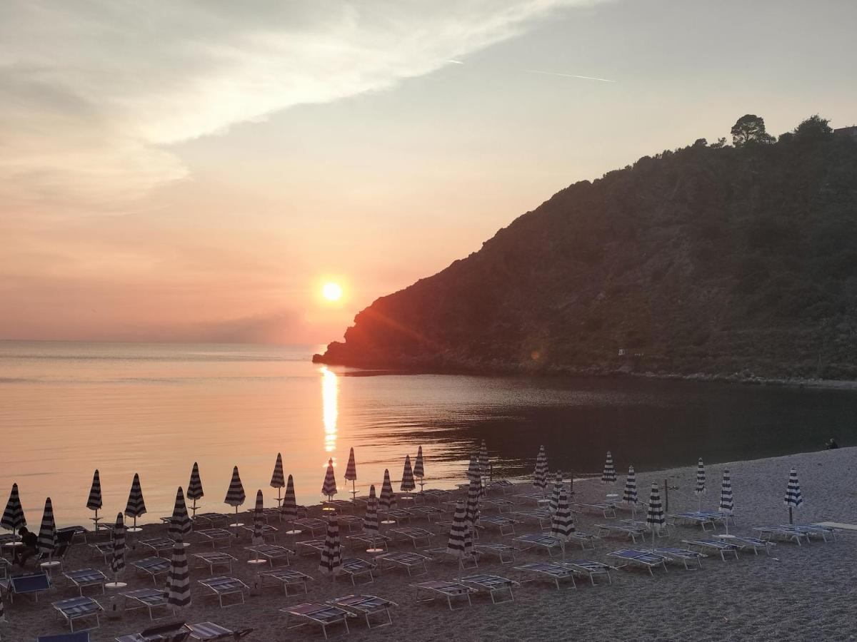 Aqua B&B - Rooms And Apartments Milazzo Luaran gambar